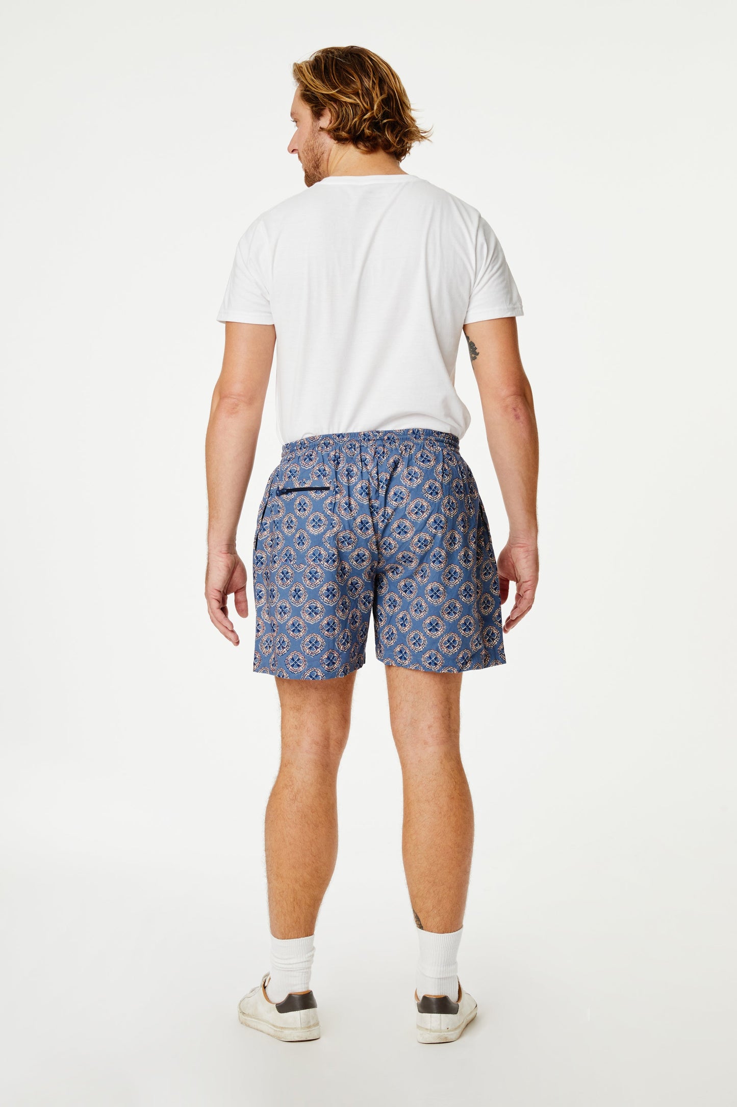 Roller Rabbit Blue Primrose Unisex Hayden Shorts