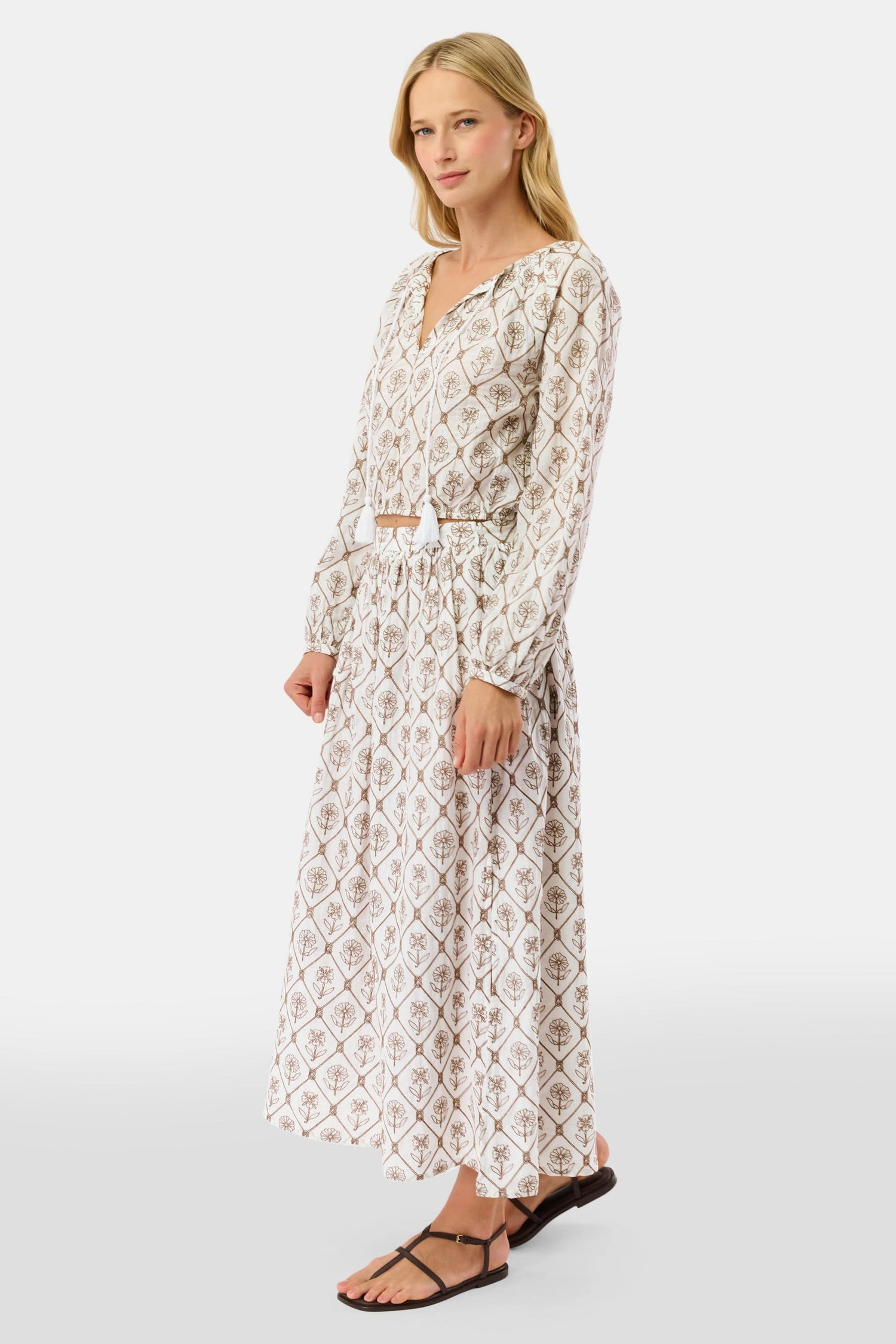 Roller Rabbit Brown Infinity Floral Embroidery Valerie Skirt