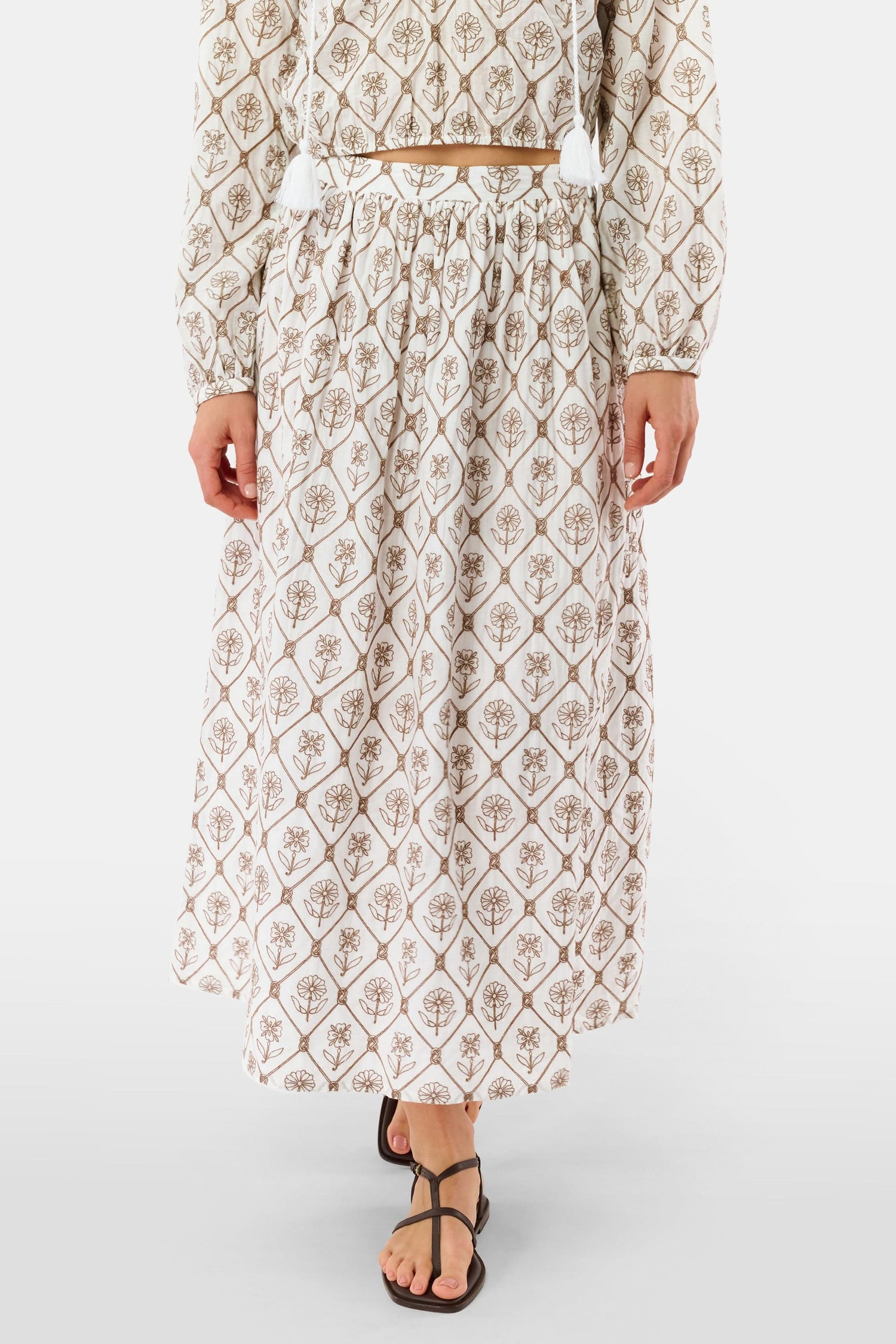 Roller Rabbit Brown Infinity Floral Embroidery Valerie Skirt