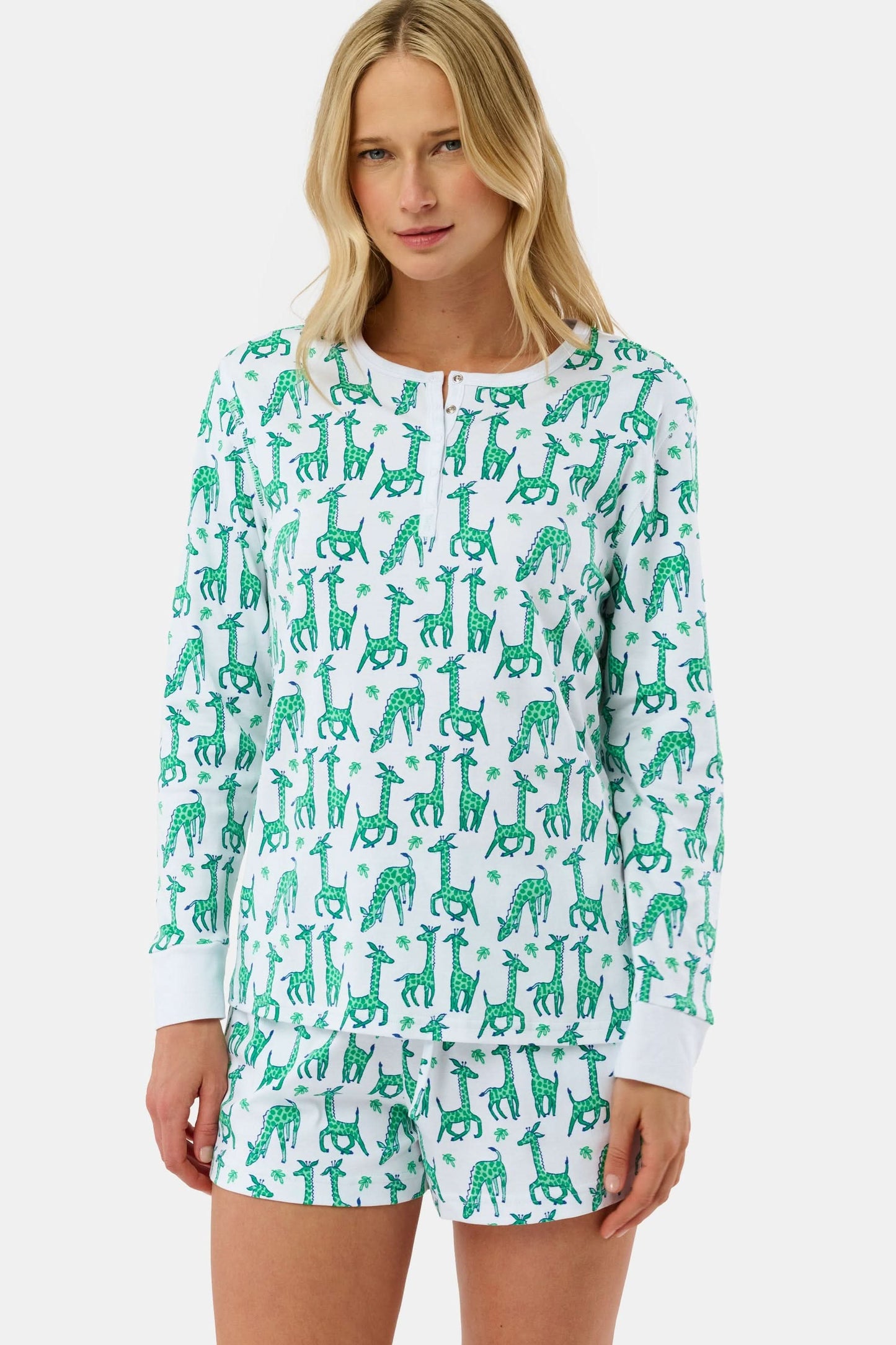 Roller Rabbit Green Gigi Giraffe Hunter Pajamas