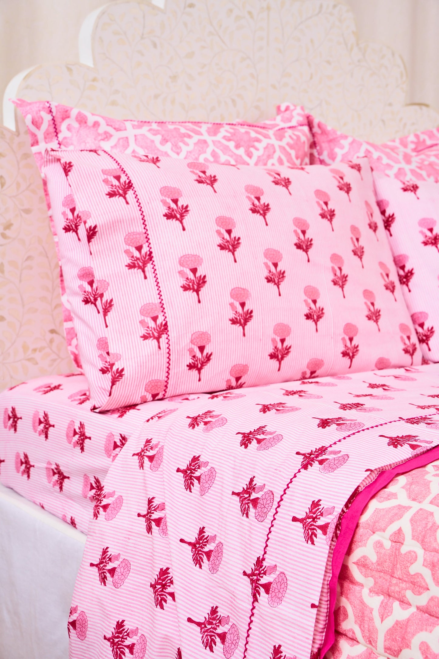 Roller Rabbit Pink Marigold Stripe Sheet Set